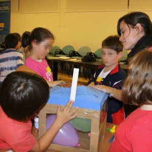 Deformación del terreno por acumulación de magma