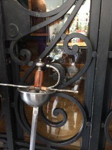 Espada de esgrima tradicional español